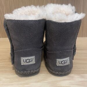 UGG Gray Kids Boots Sheepskin Lined